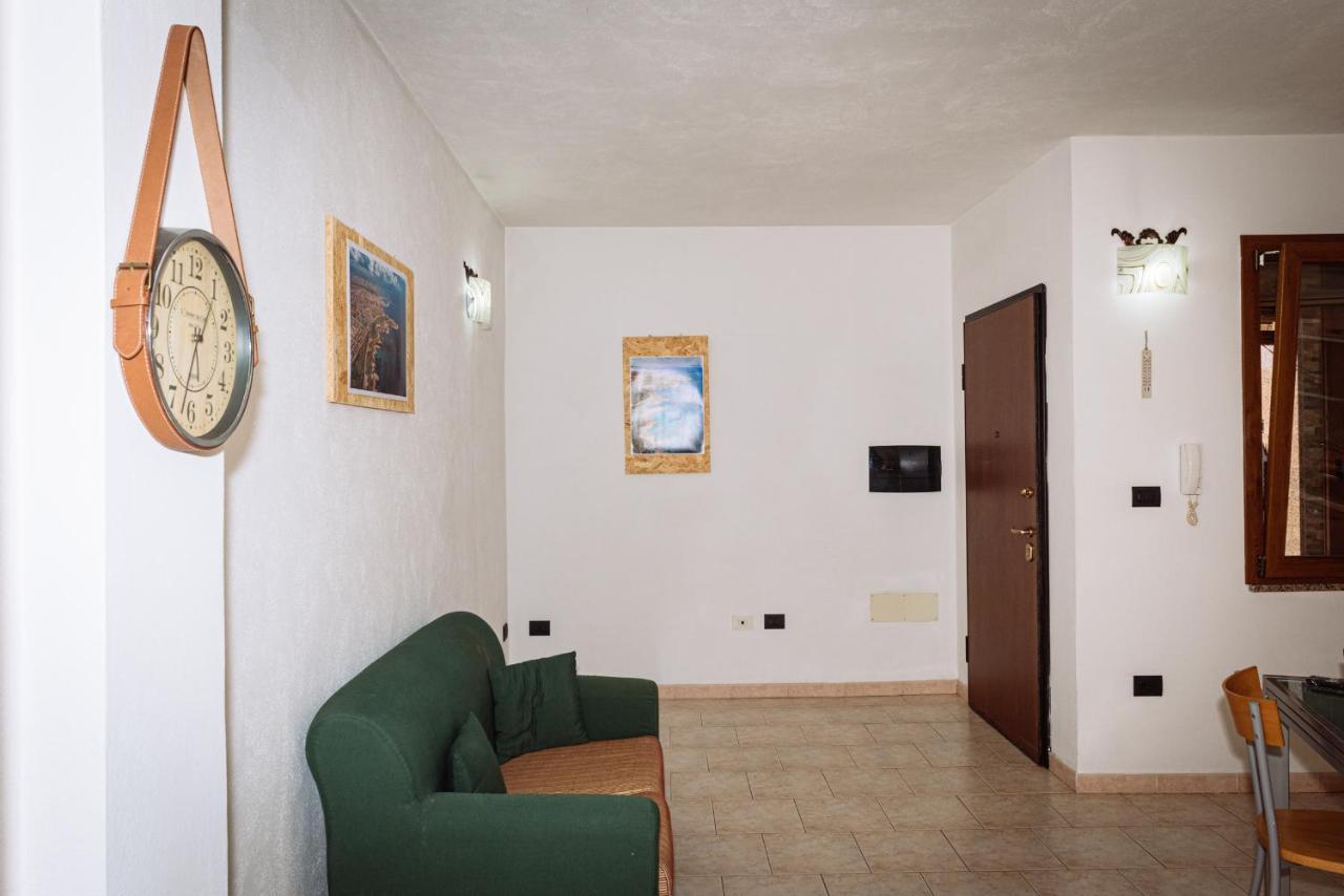 Casa Vacanze Maestrale - By Faendho Porto Torres Exterior photo