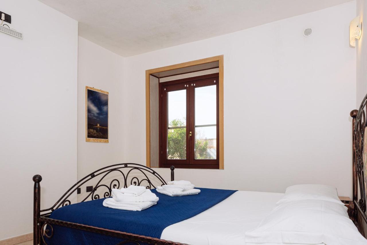 Casa Vacanze Maestrale - By Faendho Porto Torres Exterior photo