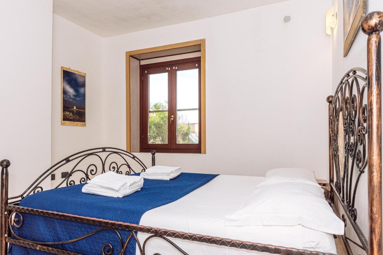 Casa Vacanze Maestrale - By Faendho Porto Torres Exterior photo