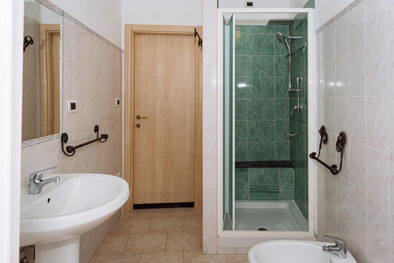 Casa Vacanze Maestrale - By Faendho Porto Torres Exterior photo