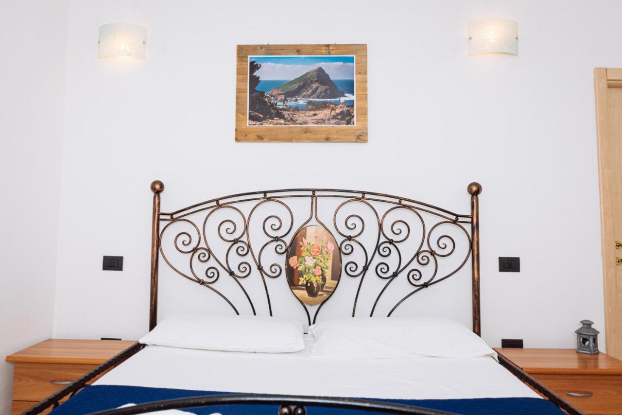Casa Vacanze Maestrale - By Faendho Porto Torres Exterior photo