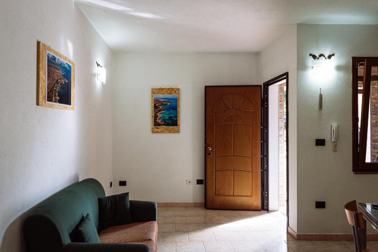 Casa Vacanze Maestrale - By Faendho Porto Torres Exterior photo